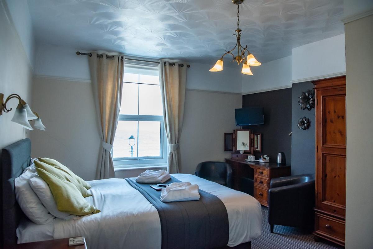 Promenad Bed & Breakfast Лландидно Экстерьер фото