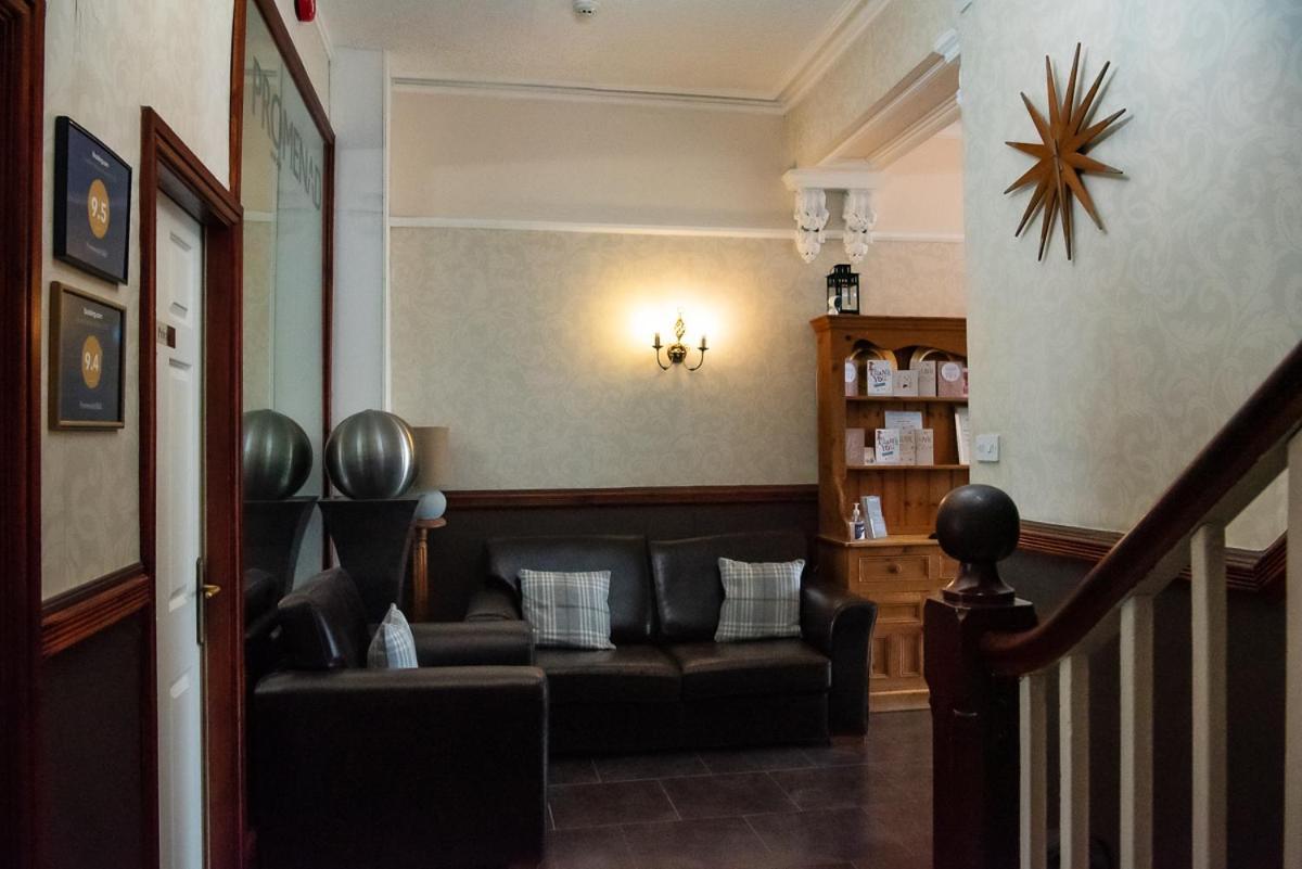 Promenad Bed & Breakfast Лландидно Экстерьер фото