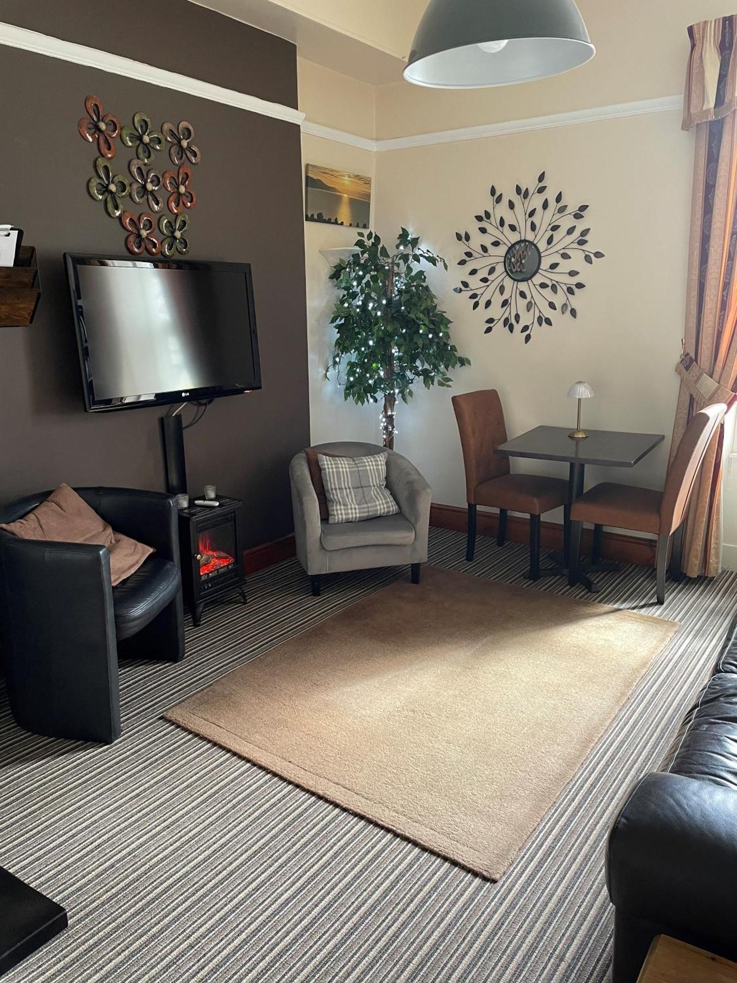 Promenad Bed & Breakfast Лландидно Экстерьер фото