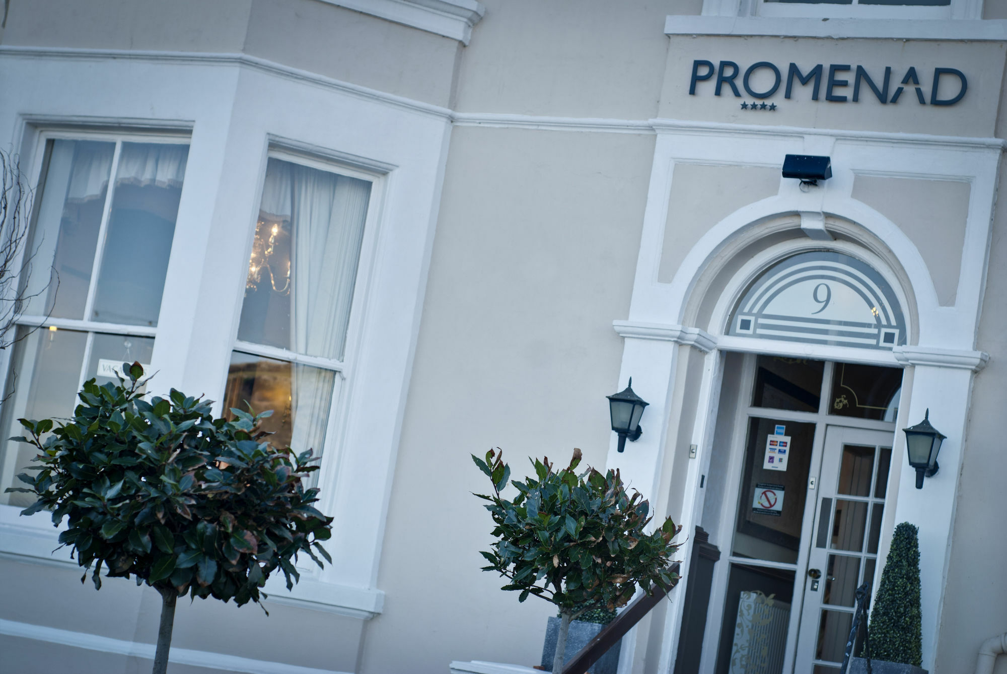 Promenad Bed & Breakfast Лландидно Экстерьер фото